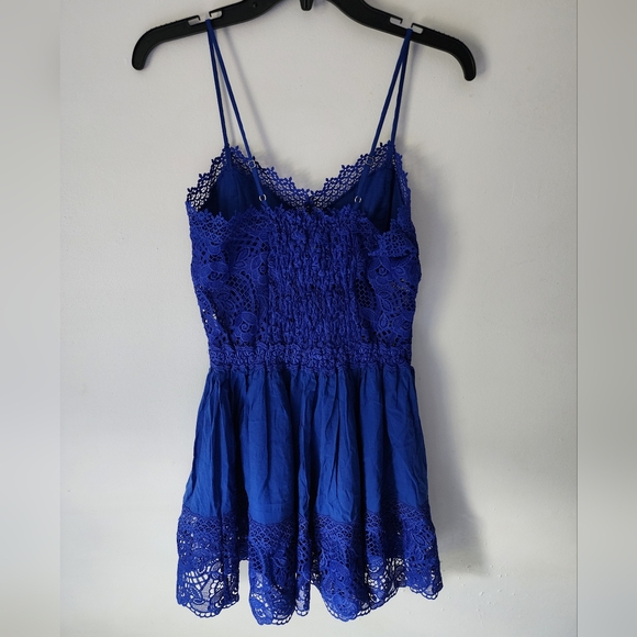 Venus Royal Blue Lace Crochet Mini Dress – Women’s Size 6 - Picture 3 of 5